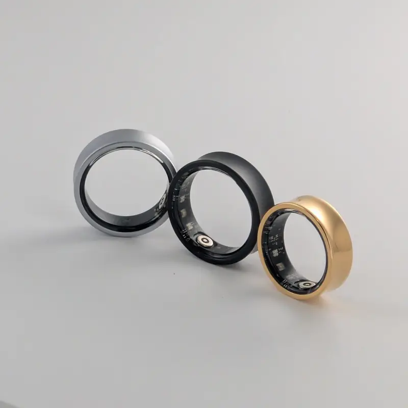 VYTA Ring in Silber, Schwarz und Gold